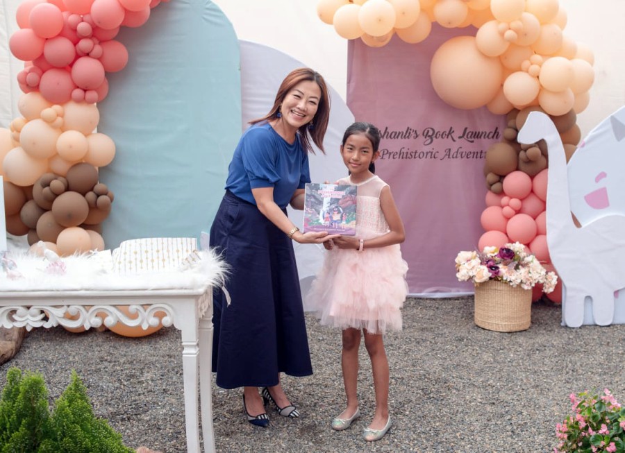 ‘The Prehistoric Adventure’ by Mishanli Easternya Yanthan was launched by Sashila Ozukum, Principal, Hope Academy on March 19.